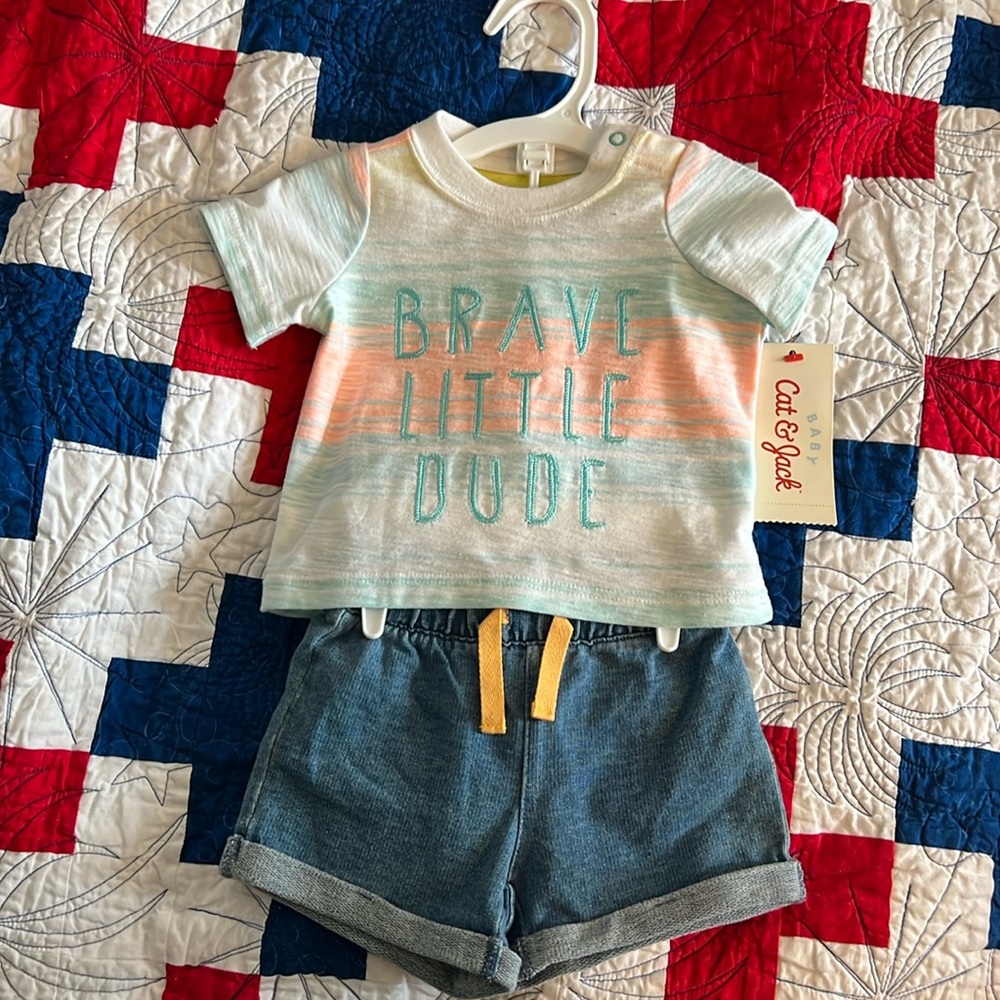NWT Newborn Cat & Jack 2 Piece Set